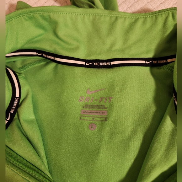 Nike Running Dri-Fit Green Long Sleeve 1/4 Zip Top Size: L - Picture 5 of 5